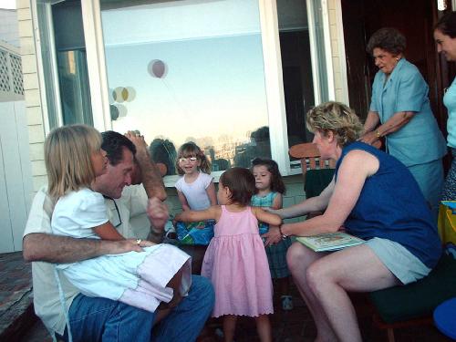 Caroline's party- opening presents   .jpg 33.8K